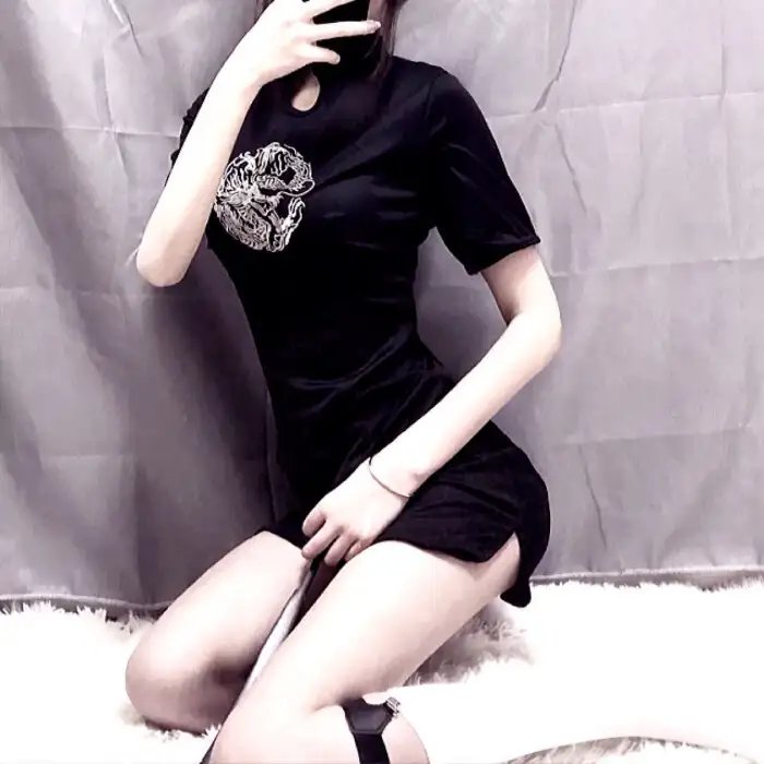 谁与争峰